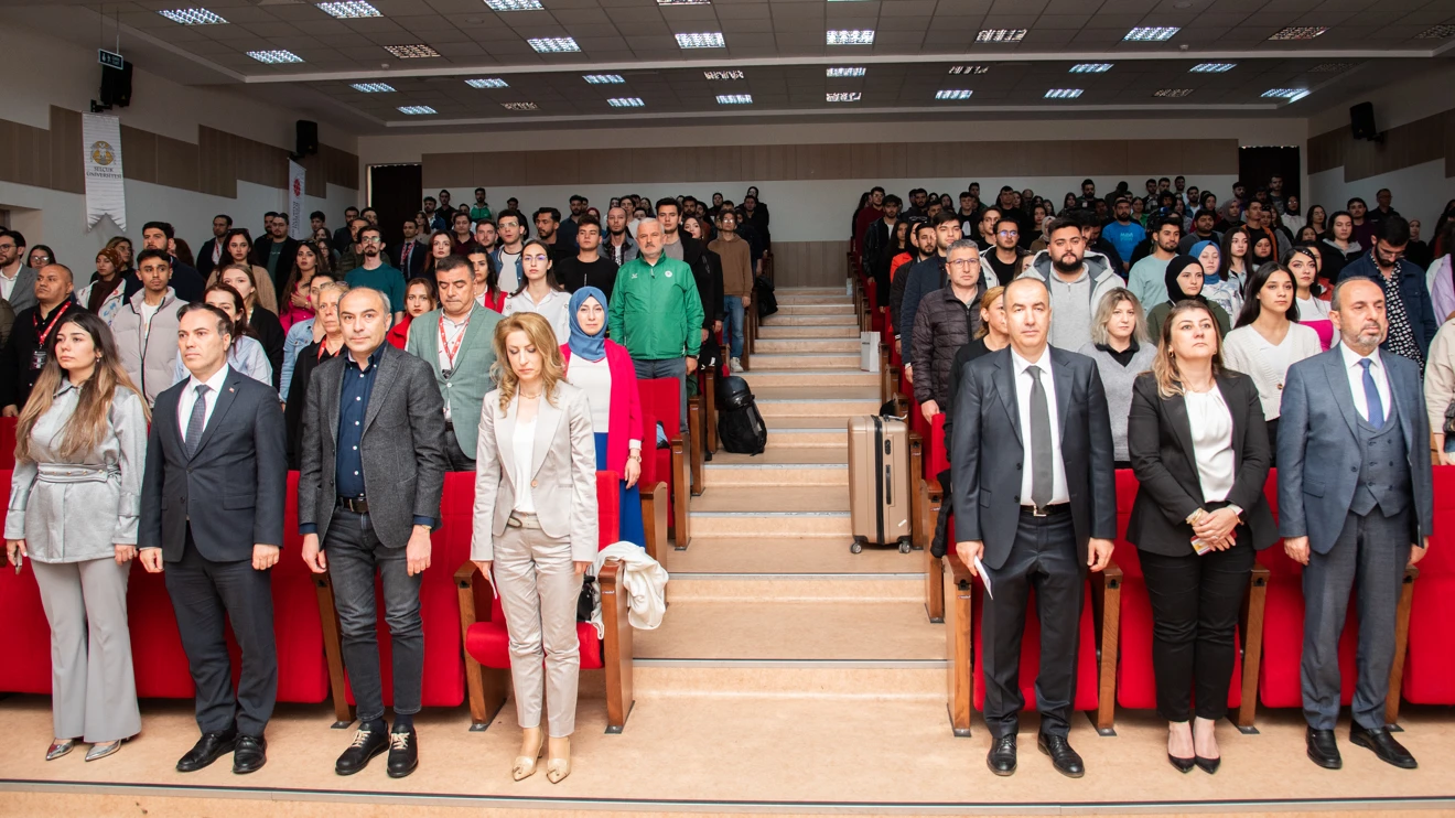 Selçuk Üniversitesinde ‘Bilişim Çağında Dezenformasyon’ anlatıldı